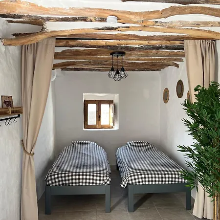 Casa Vino, Asado Y Amigos - Prive Met Gedeeld Dakterras *