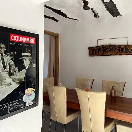 Apartment Casa Vino, Asado Y Amigos - Prive Met Gedeeld Dakterras Polopos