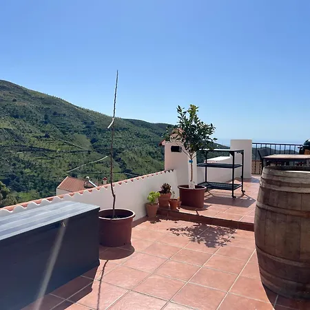 Apartment Casa Vino, Asado Y Amigos - Prive Met Gedeeld Dakterras *